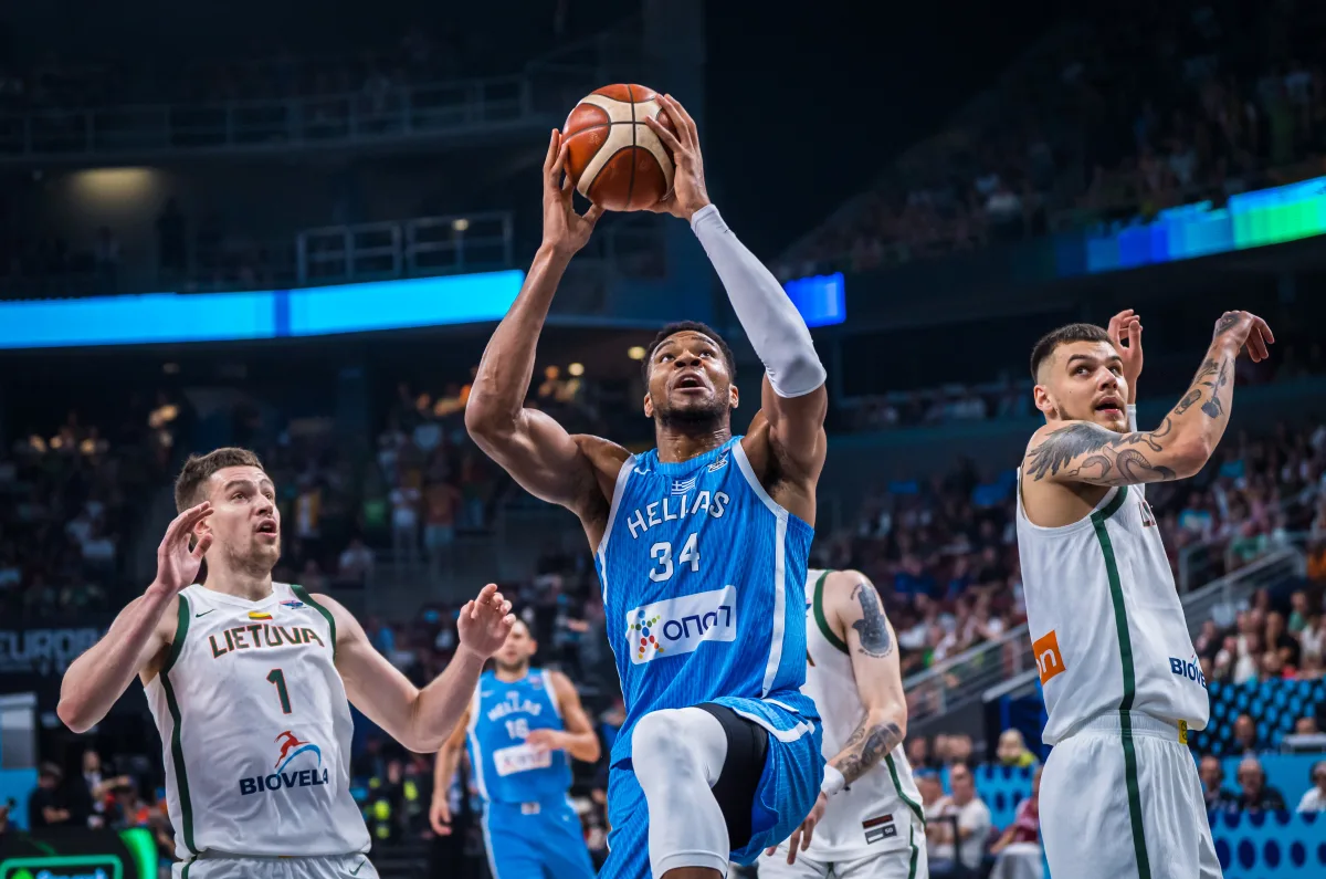 开云体育官网-门兴格拉德巴赫200001赛季